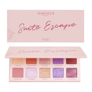 WANDER BEAUTY SUITE ESCAPE EYESHADOW PALETTE - BNIB